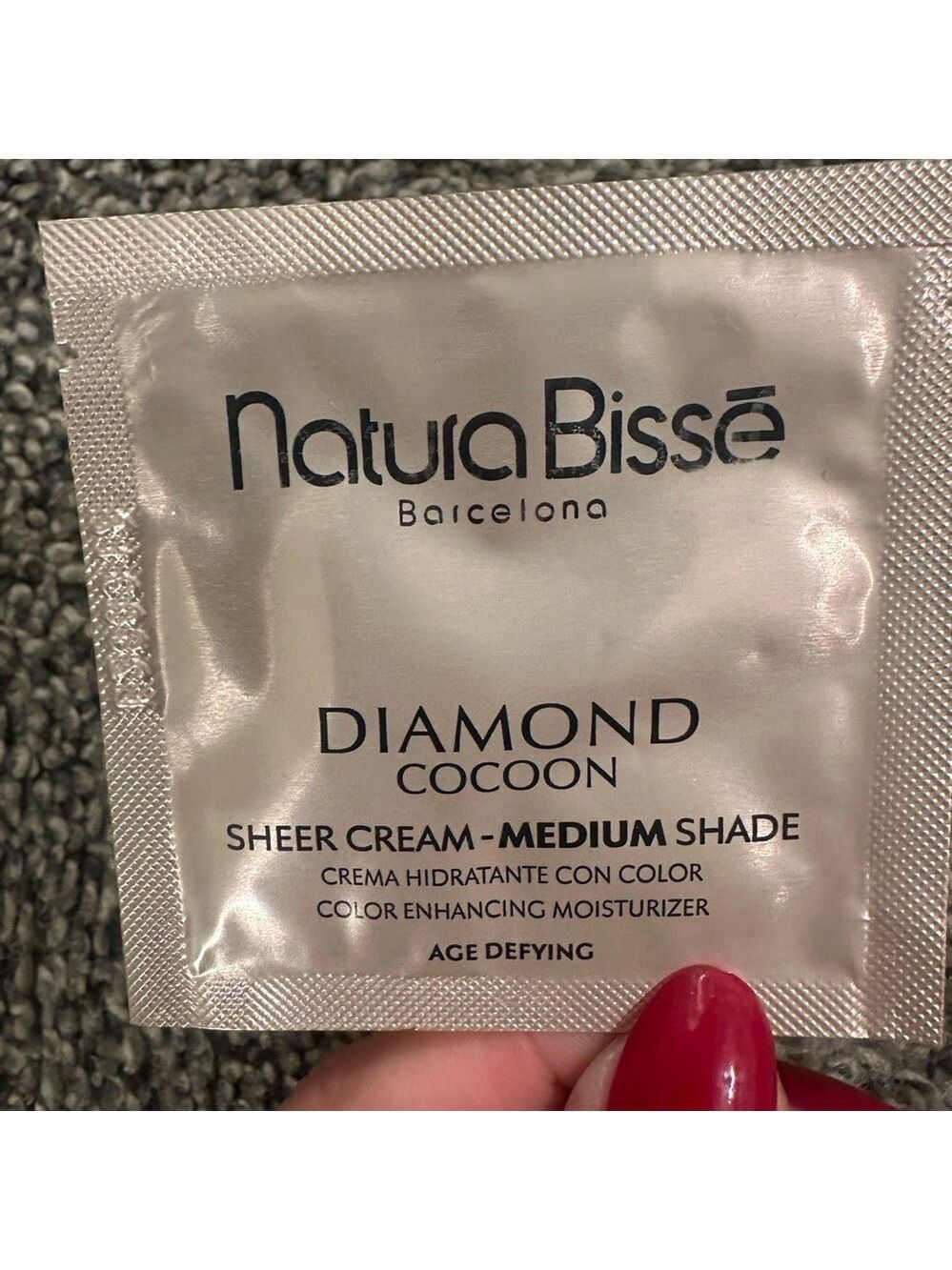 Natura Bisse Diamond Cocoon Sheer Cream Medium